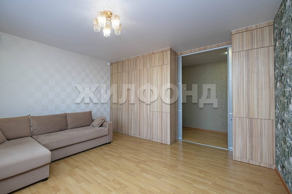 
  Продается 4-комн. квартира, 76.7 м², Карла Либкнехта ул, д. 94
. Фото 3.
