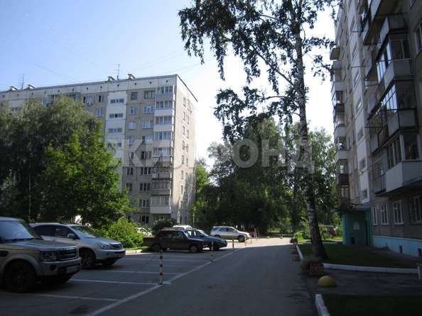 
  Продается 4-комн. квартира, 70.8 м², Зорге ул, д. 193/1
. Фото 17.