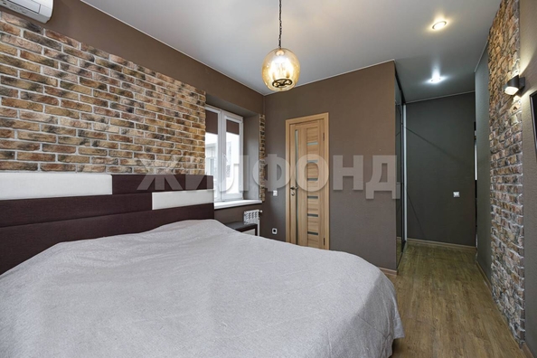 
  Продается 4-комн. квартира, 90.4 м², Связистов ул, д. 154
. Фото 11.