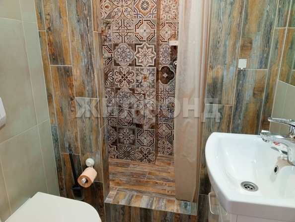 
  Продается 4-комн. квартира, 90.4 м², Связистов ул, д. 154
. Фото 13.