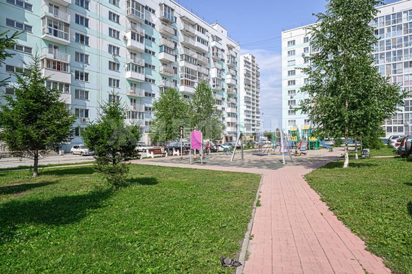 
  Продается 2-комн. квартира, 58.1 м², Виталия Потылицына ул, д. 3
. Фото 2.
