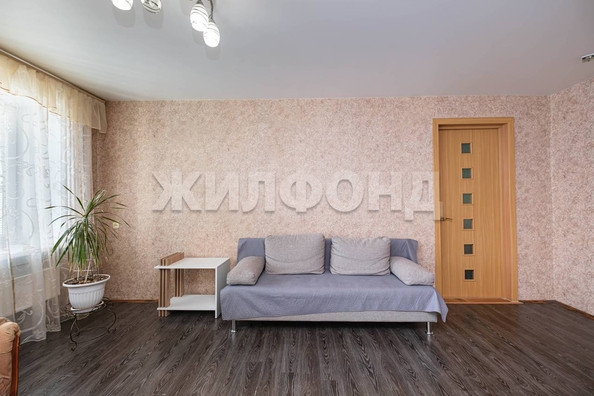 
  Продается 3-комн. квартира, 69.2 м², Комсомольская ул, д. 4В
. Фото 6.