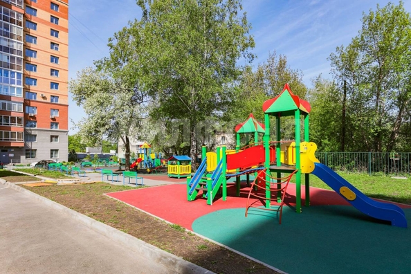 
  Продается 3-комн. квартира, 99 м², Есенина ул, д. 67
. Фото 13.