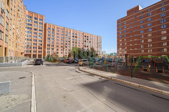 
  Продается 4-комн. квартира, 117 м², Владимировская ул, д. 21
. Фото 1.