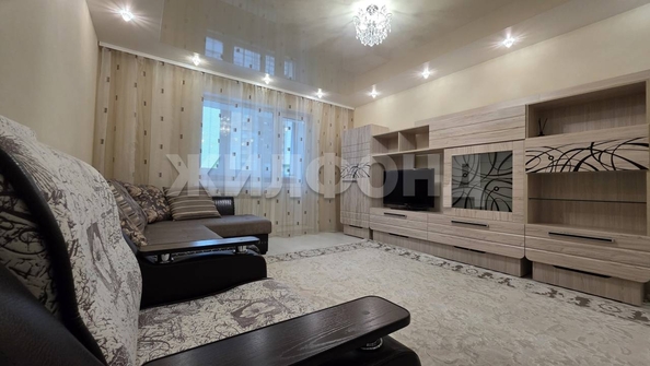 
  Продается 1-комн. квартира, 48.1 м², Дуси Ковальчук ул, д. 250
. Фото 3.