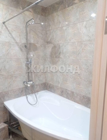 
  Продается 2-комн. квартира, 47.6 м², 3-й микрорайон, д. 15/1
. Фото 5.