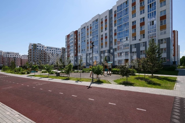 
  Продается 2-комн. квартира, 47.6 м², 3-й микрорайон, д. 15/1
. Фото 8.