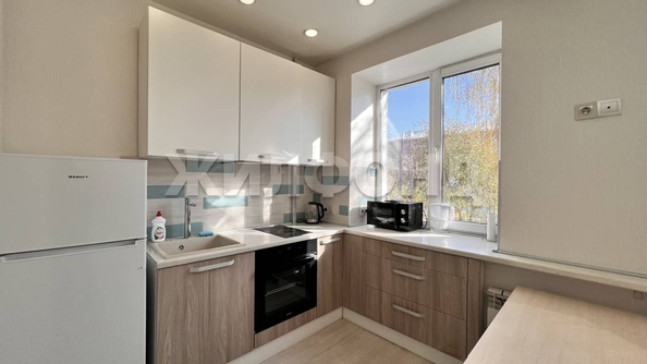 
  Продается 2-комн. квартира, 42.2 м², Карла Маркса пр-кт, д. 27
. Фото 4.