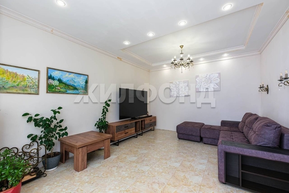 
  Продается 3-комн. квартира, 117.3 м², д. 77
. Фото 2.