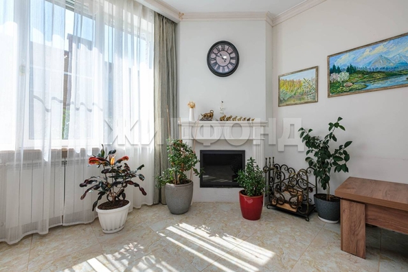 
  Продается 3-комн. квартира, 117.3 м², д. 77
. Фото 4.