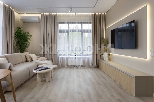 
  Продается 3-комн. квартира, 69.3 м², Тесла ул, д. 24
. Фото 7.