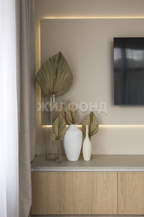 
  Продается 3-комн. квартира, 69.3 м², Тесла ул, д. 24
. Фото 9.