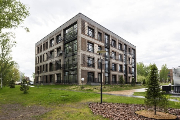 
  Продается 3-комн. квартира, 69.3 м², Тесла ул, д. 24
. Фото 41.