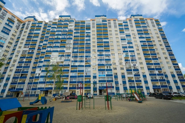 
  Продается 3-комн. квартира, 74 м², Одоевского ул, д. 1/11
. Фото 15.