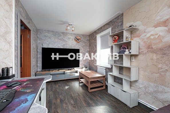 
  Продается дом, 49.4 м², Новосибирск
. Фото 2.