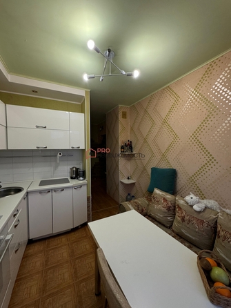 
  Продается 1-комн. квартира, 39.8 м², Лазурная ул, д. 20
. Фото 3.