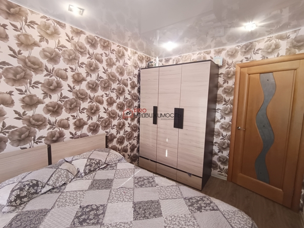 
  Продается 3-комн. квартира, 60.4 м², Новосибирская ул, д. 13
. Фото 10.