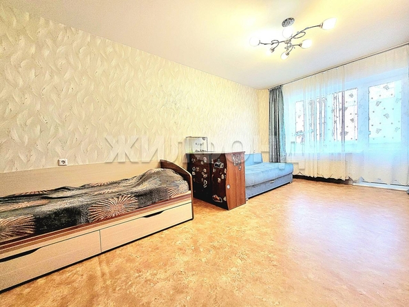 
  Продается 1-комн. квартира, 36.7 м², Спортивная ул, д. 23
. Фото 2.