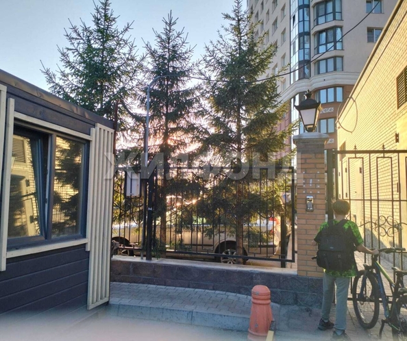 
  Продается 1-комн. квартира, 47.7 м², Аникина ул, д. 16
. Фото 38.