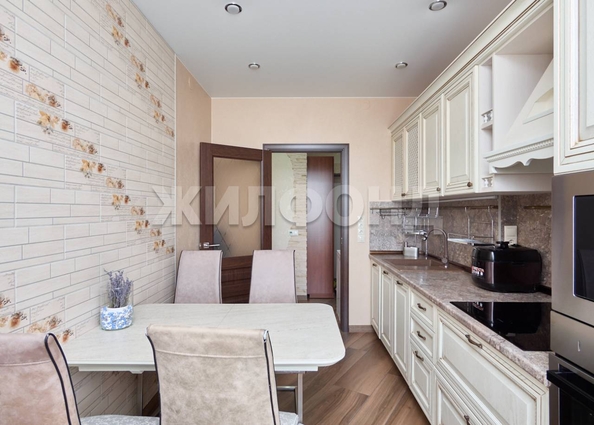 
  Продается 2-комн. квартира, 56.3 м², 1-я Чулымская ул, д. 112/5
. Фото 2.