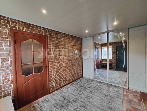 
  Продается 3-комн. квартира, 63.4 м², Титова ул, д. 1
. Фото 7.