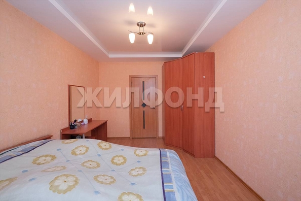 
  Продается 2-комн. квартира, 58 м², Адриена Лежена ул, д. 25
. Фото 4.