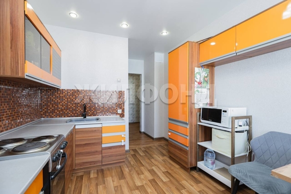 
  Продается 2-комн. квартира, 75.6 м², В. Высоцкого ул, д. 62
. Фото 15.