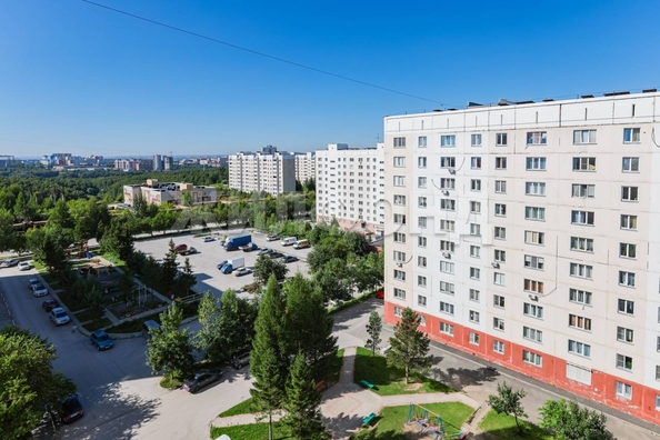 
  Продается 2-комн. квартира, 75.6 м², В. Высоцкого ул, д. 62
. Фото 18.