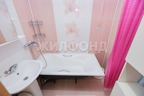 
  Продается 2-комн. квартира, 75.6 м², В. Высоцкого ул, д. 62
. Фото 19.