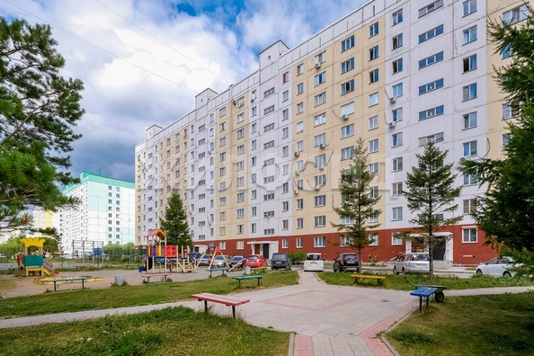 
  Продается 2-комн. квартира, 75.6 м², В. Высоцкого ул, д. 62
. Фото 39.