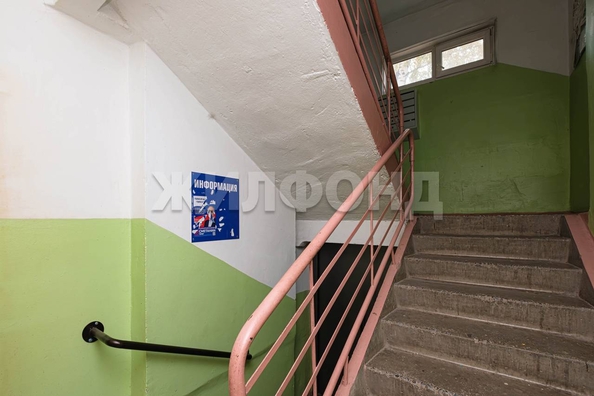 
  Продается 3-комн. квартира, 58.3 м², Полтавская ул, д. 37
. Фото 22.