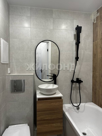 
  Продается 1-комн. квартира, 30.2 м², Олеко Дундича ул, д. 1
. Фото 5.