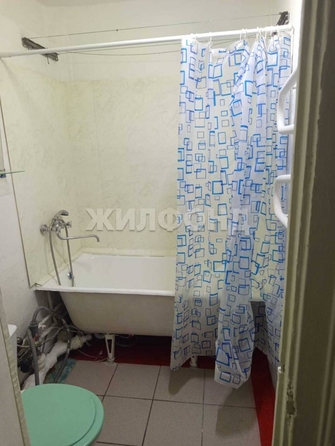 
  Продается 1-комн. квартира, 30 м², Первомайская ул, д. 124
. Фото 5.