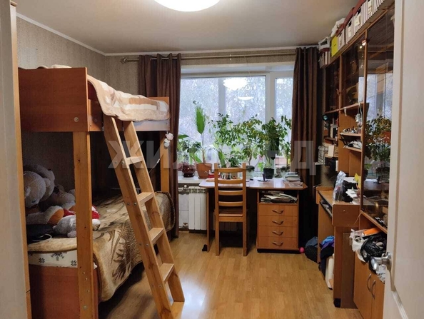
  Продается 2-комн. квартира, 50.2 м², Медкадры ул, д. 8
. Фото 3.