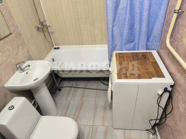 
  Продается студия, 30.2 м², 2-й (4 мкр.) кв-л, д. 252
. Фото 5.