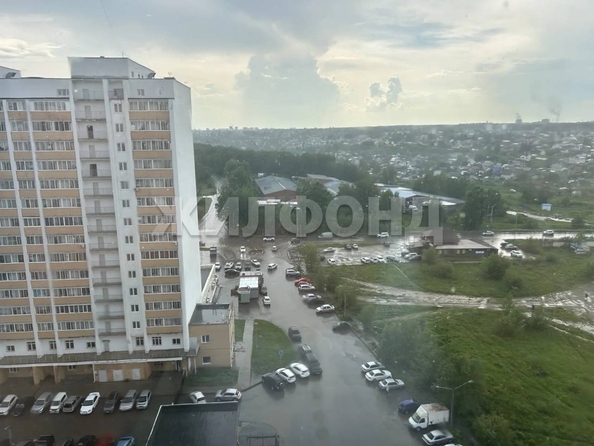 
  Продается 1-комн. квартира 33 м², в МКР Олимпийской славы, дом 2. Фото 2.