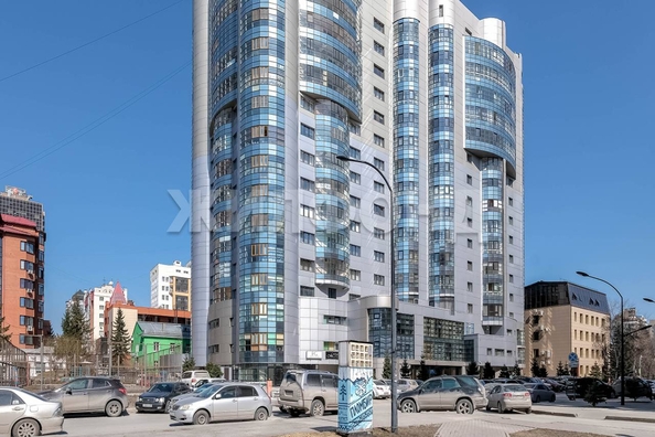 
  Продается 3-комн. квартира 176.5 м². Фото 3.