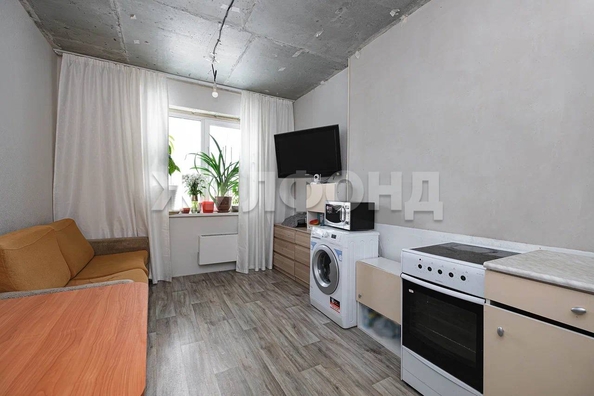 
  Продается 2-комн. квартира 56 м², в ЖК На Петухова, дом 1. Фото 4.