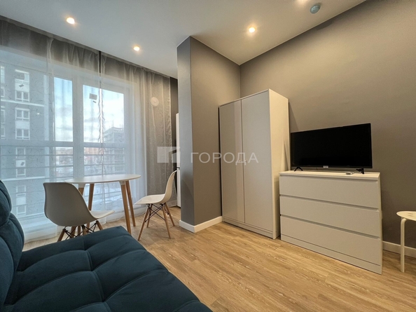 
  Продается апартамент 45.1 м², в АК Apartriver, апарт-отель. Фото 3.