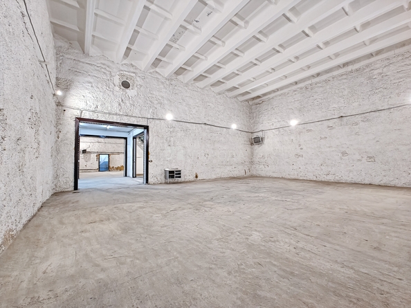 
  Продается производственное помещение 1525.8 м². Фото 21.