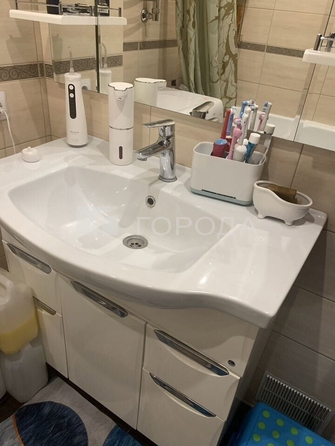 
  Продается 3-комн. квартира 71.7 м². Фото 1.