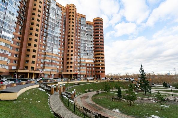 
  Продается 3-комн. квартира 81.4 м², в ЖК Радужный каскад, б/с 19. Фото 28.