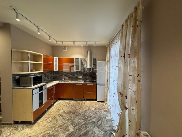 
  Продается 2-комн. квартира 58 м². Фото 1.