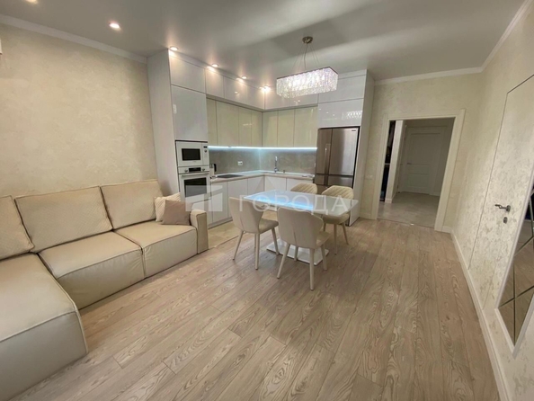 
  Продается 3-комн. квартира 99.03 м². Фото 1.