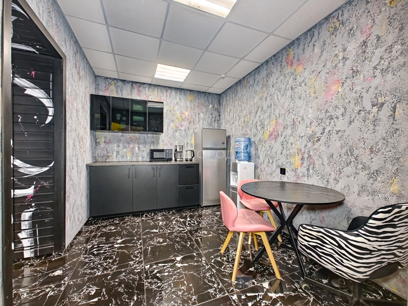 
  Продается офис 223 м². Фото 10.