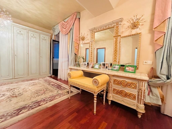 
  Продается 4-комн. квартира 299 м². Фото 11.