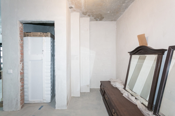 
  Продается 4-комн. квартира 105 м². Фото 1.