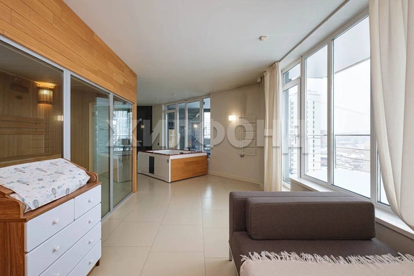 
  Продается 3-комн. квартира 154.8 м². Фото 16.