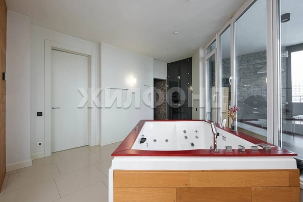 
  Продается 3-комн. квартира 154.8 м². Фото 18.