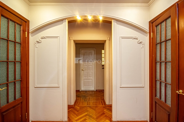 
  Продается 4-комн. квартира 99 м². Фото 1.